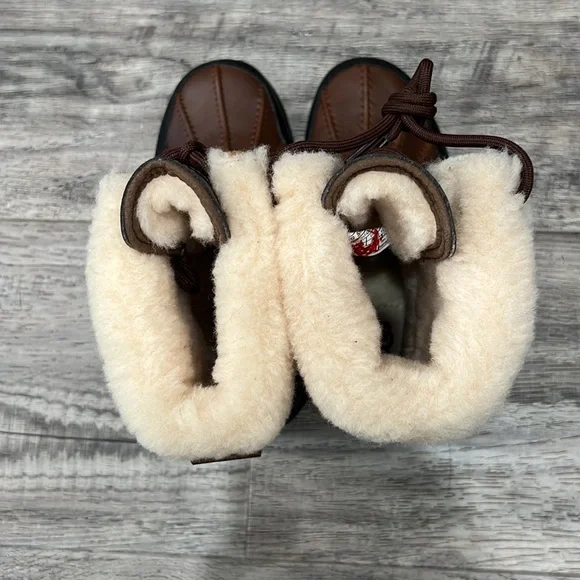 New UGG Kid’s Toddler Brown Butte II CWR Boots